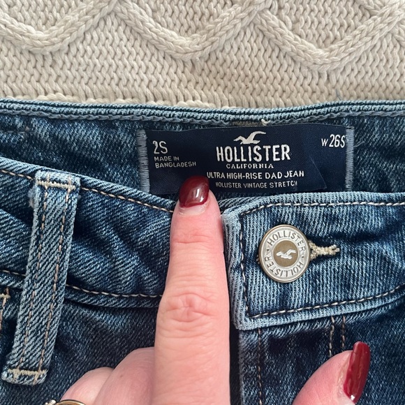 Hollister Ultra High Rise Dad Jean Women’s Size 2 - Picture 12 of 12